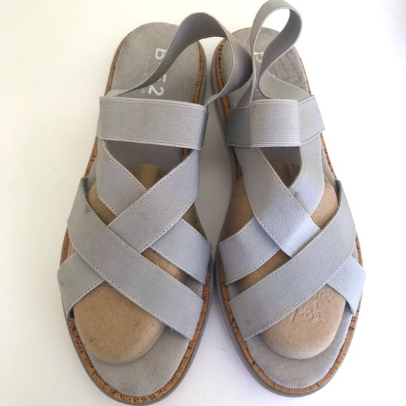 B – 52 by bull boxer sandal stretch straps Comfort summer NWOT - Picture 1 of 3